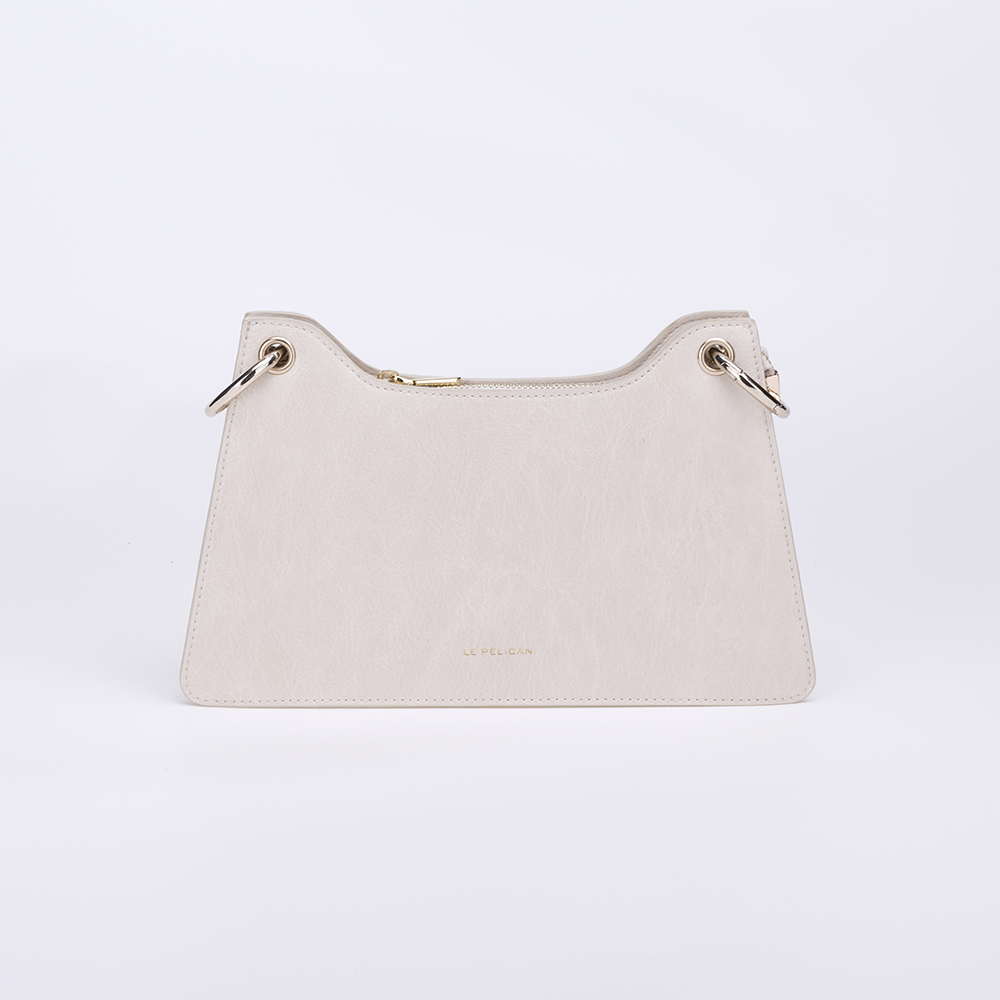 Lady's acrylic chain Medium size PU handbag 